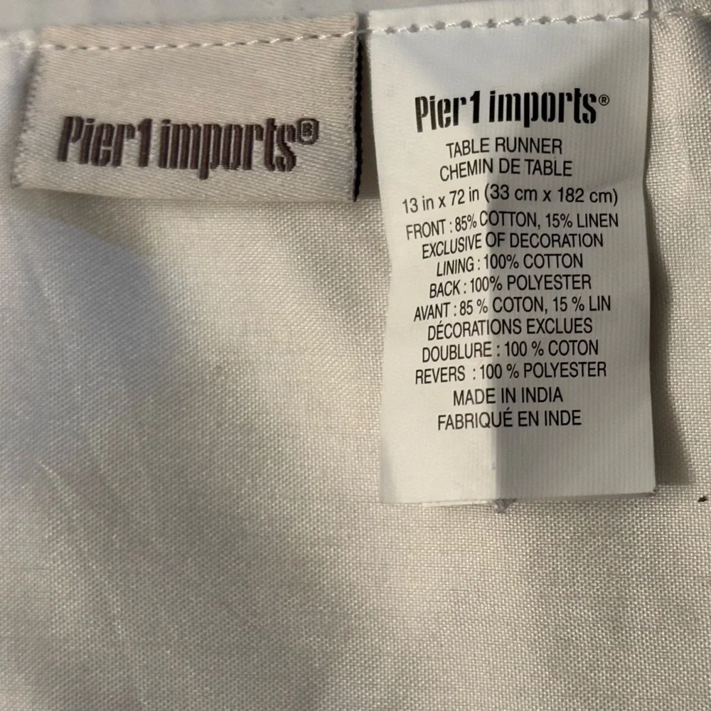 New PIER 1 IMPORTS seashell script embroidery table runner 13x72 Cotton Linen